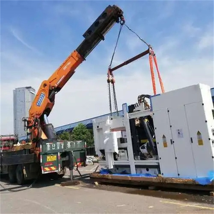 钢城附近小吊车联系方式|8-16吨|本地及时服务