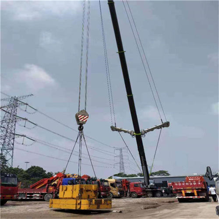 钢城大吨位吊车租赁